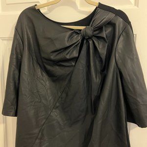 Universal Standard Mackaya Luxe Vegan Leather Knot Top in Black